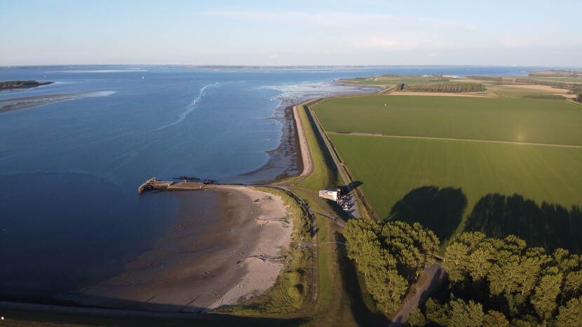 Luchtfoto van de Zandkreekgeul